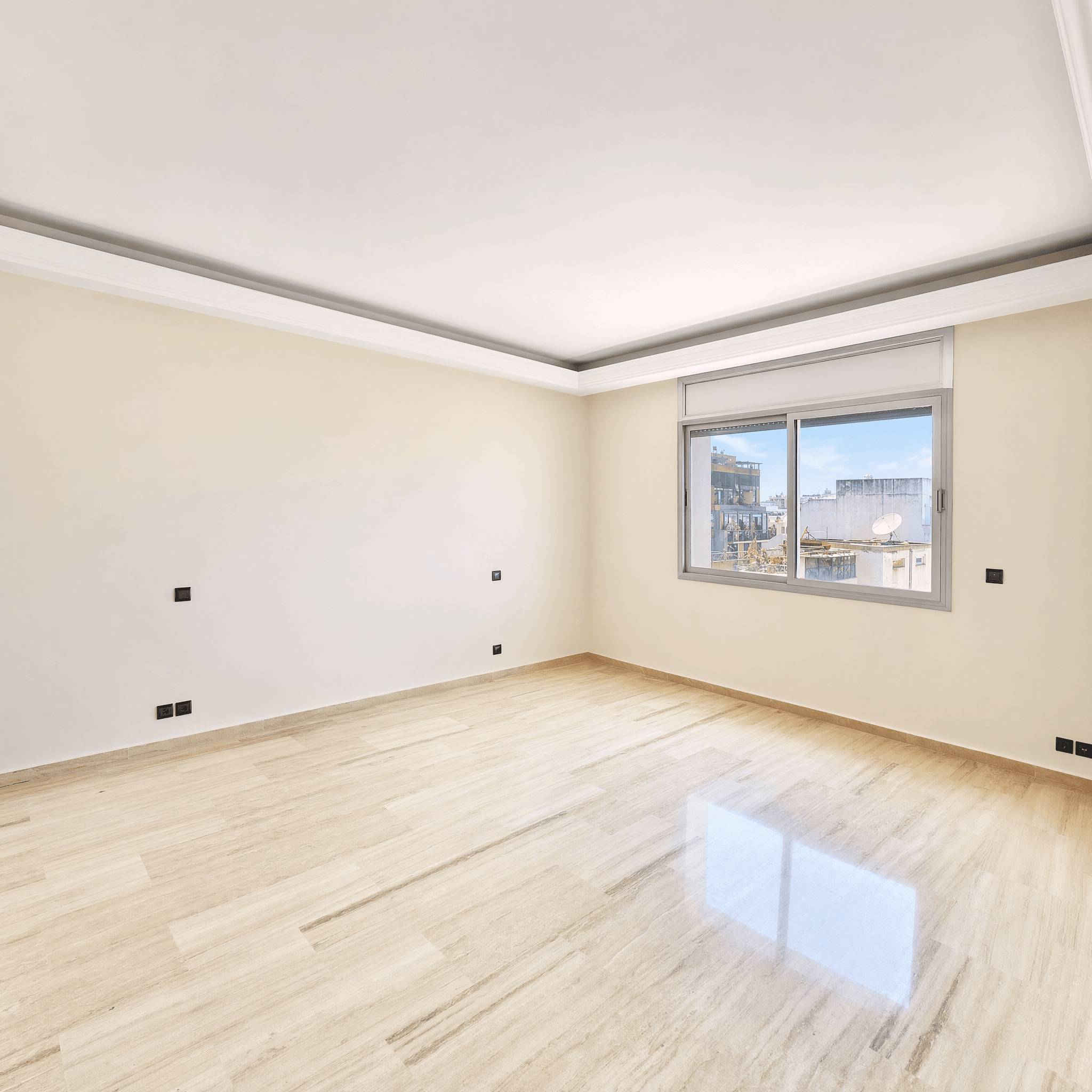 Appartement traversant — Autres