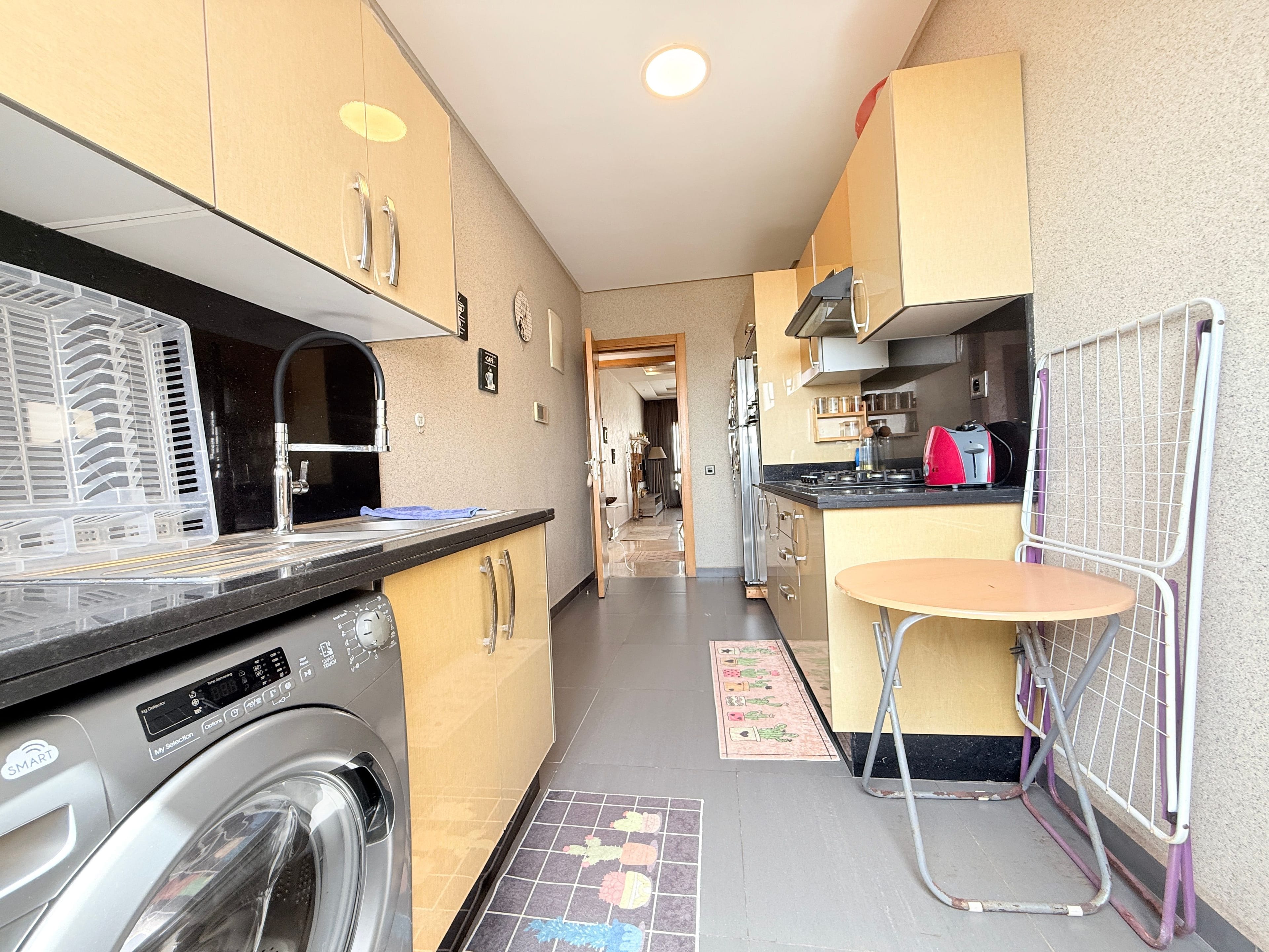 Anfa Bourgogne : 2 chambres contemporain, 92 m², meublé premium — Autres