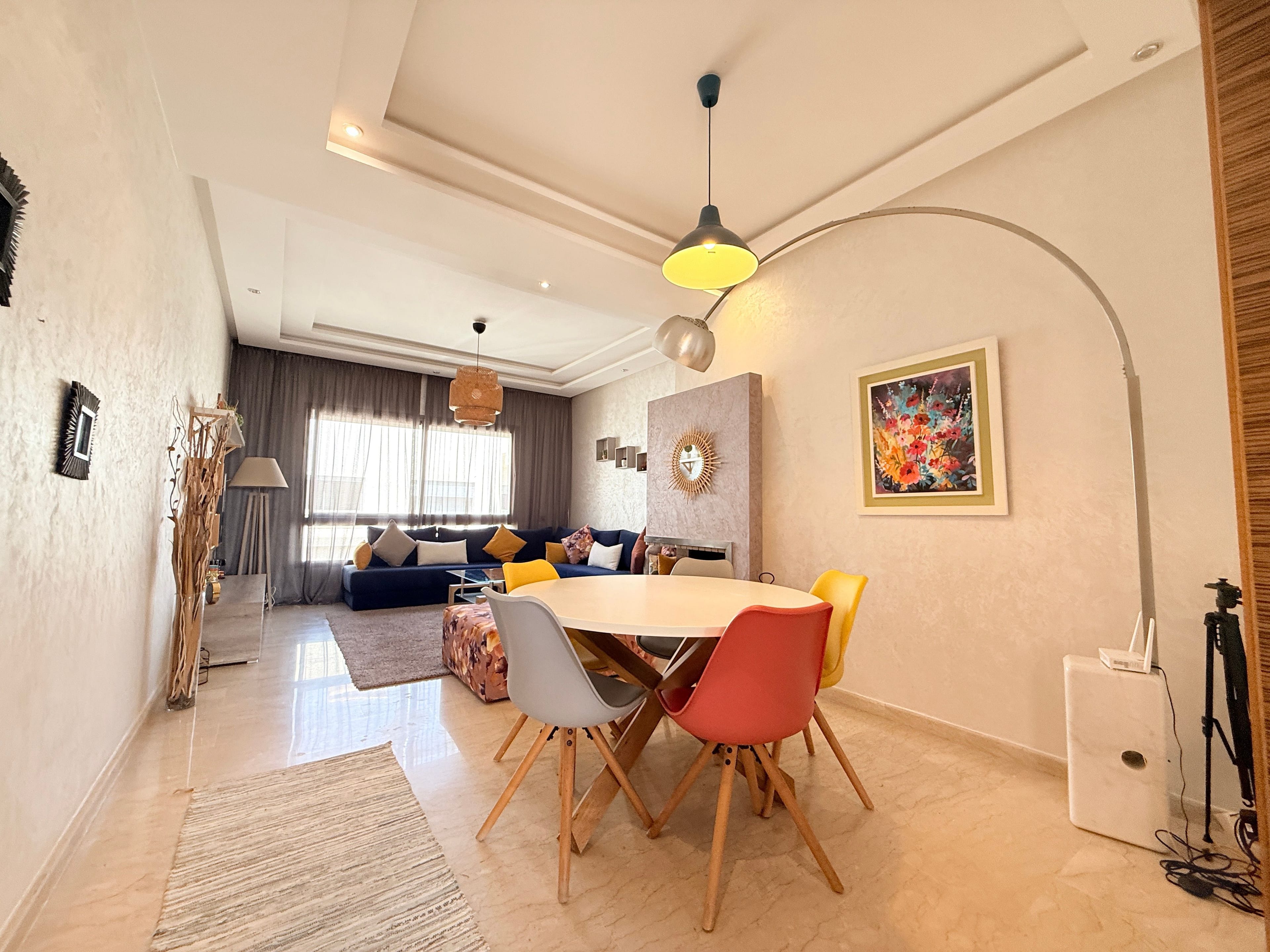 Anfa Bourgogne : 2 chambres contemporain, 92 m², meublé premium — Autres