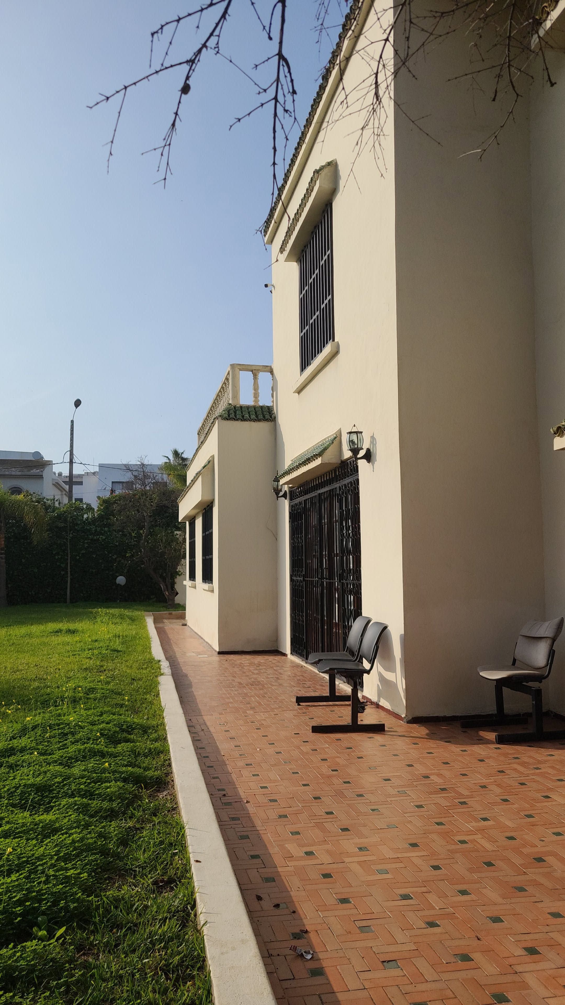 Villa-jardin — Extérieur