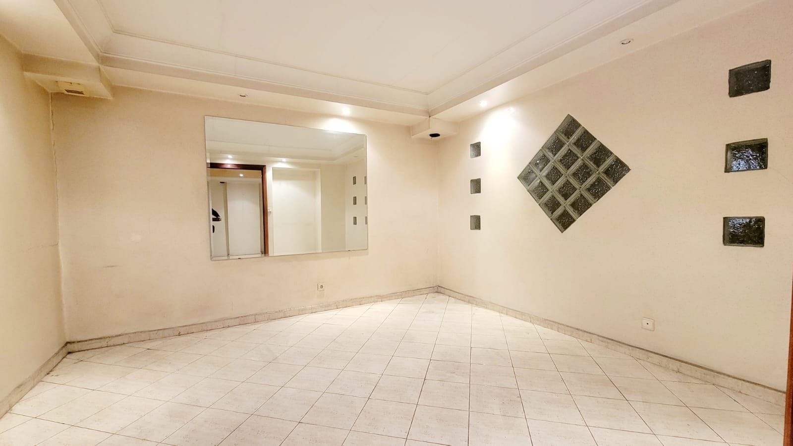 Studio design 165 m² - Racine, Casablanca — Autres