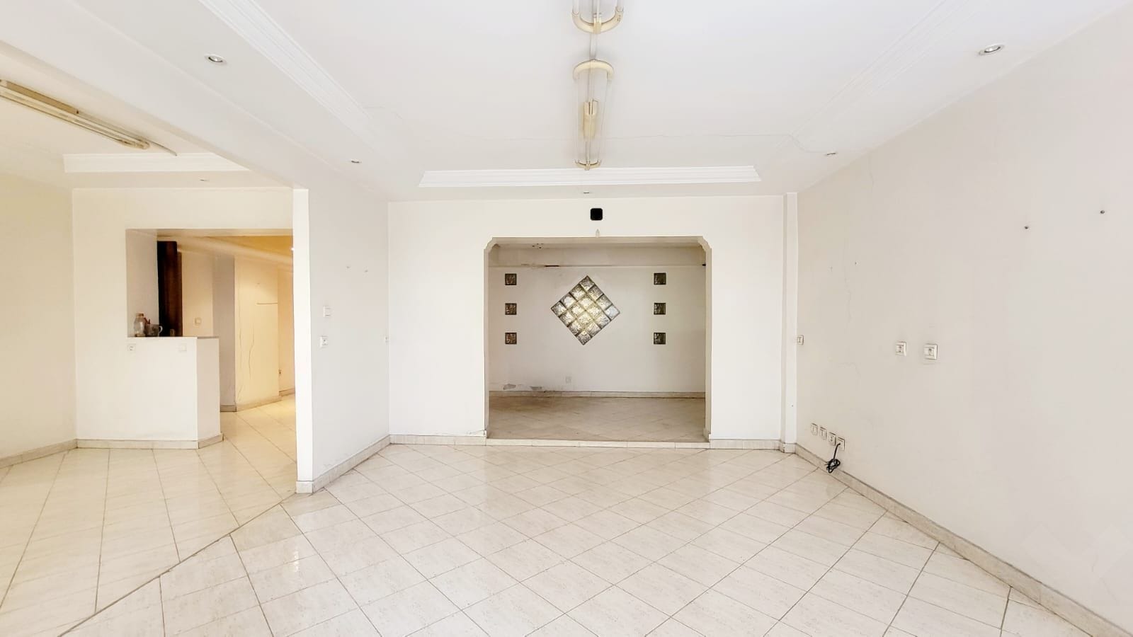 Studio design 165 m² - Racine, Casablanca — Autres