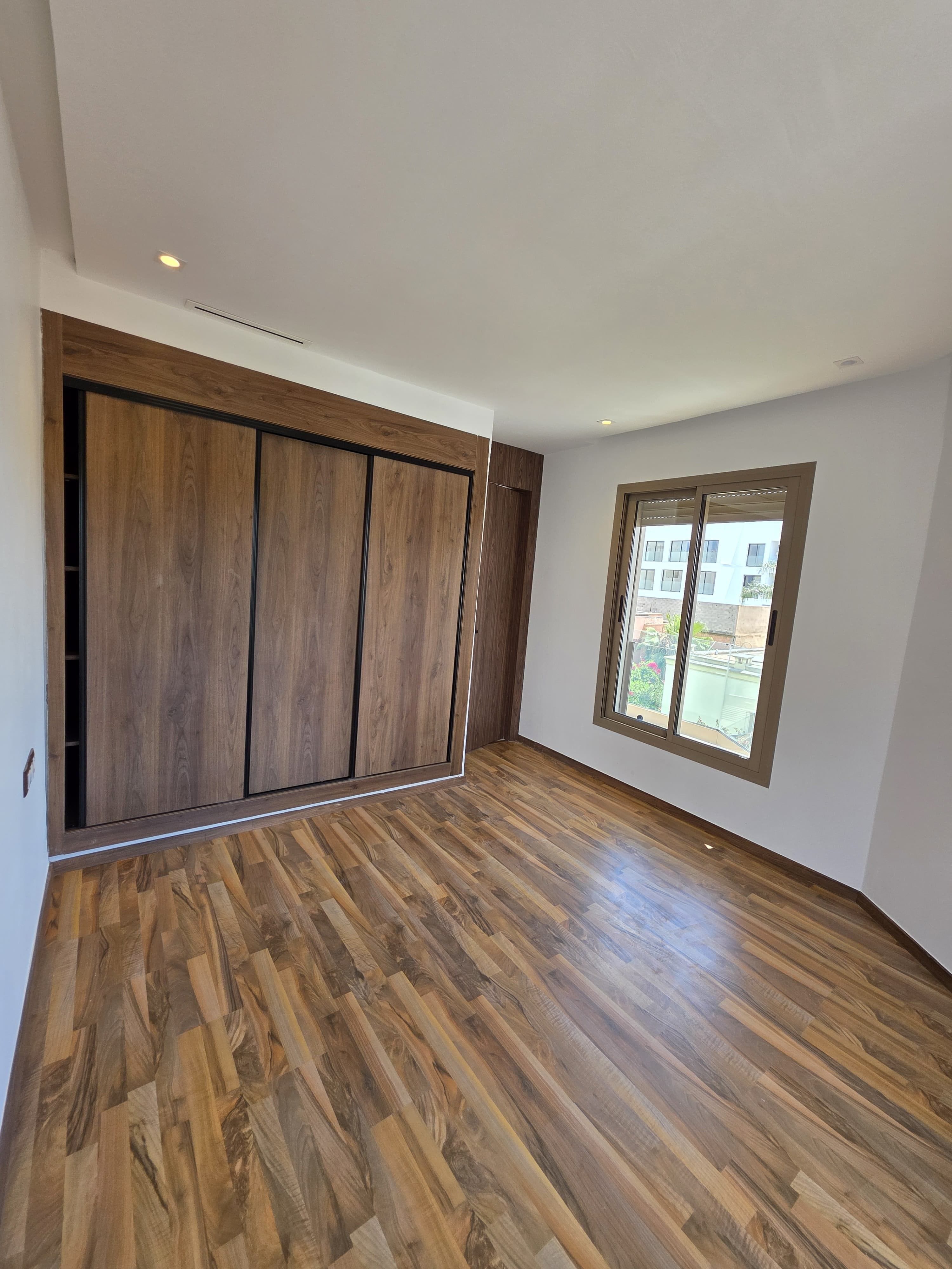 Oasis Casablanca – Brand New 1BR, 61m² Contemporary Design, Parking — Other