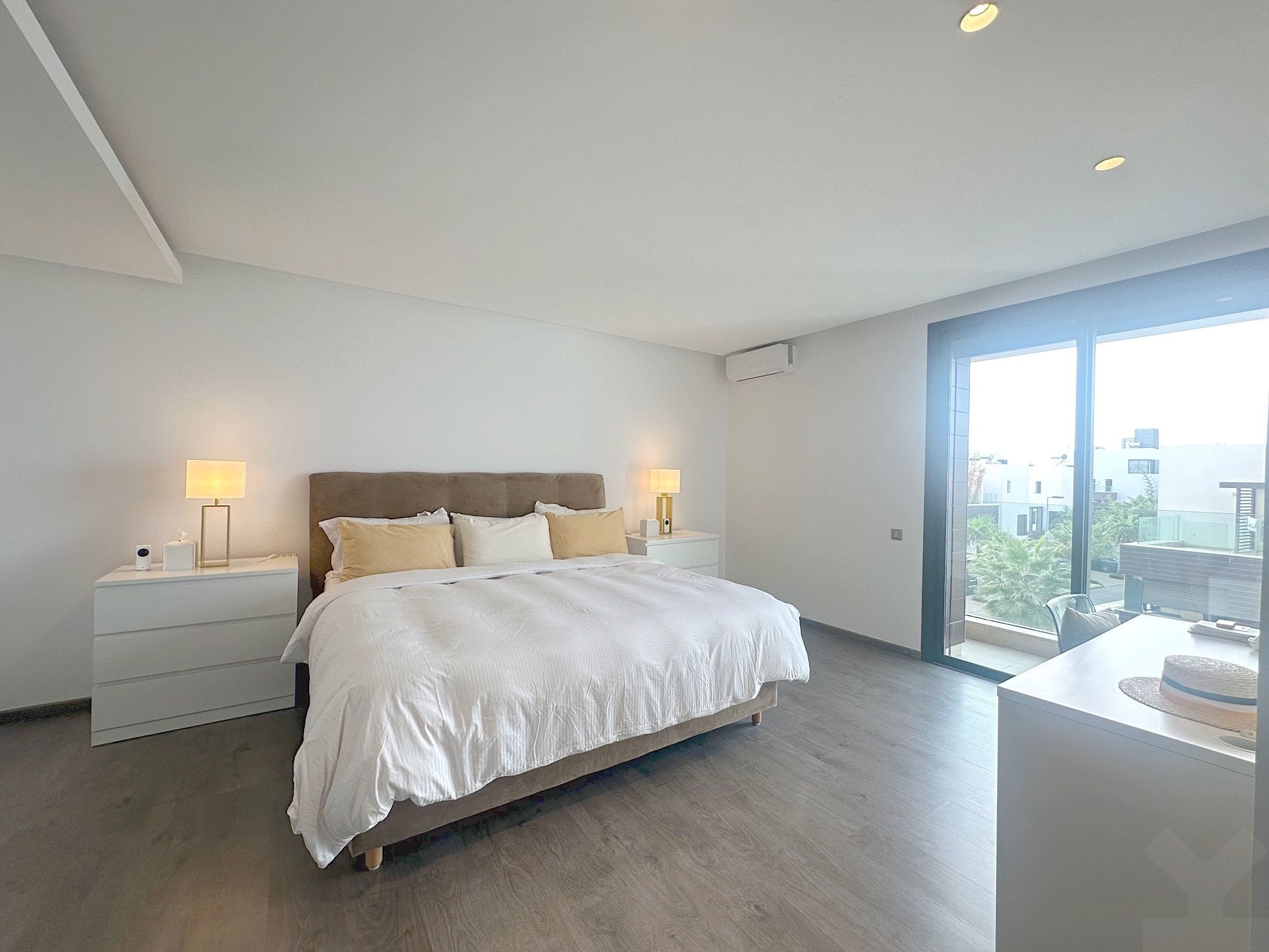 3-Bedroom Ain Diab Apartment - Panoramic Terrace & Private Jacuzzi — Other