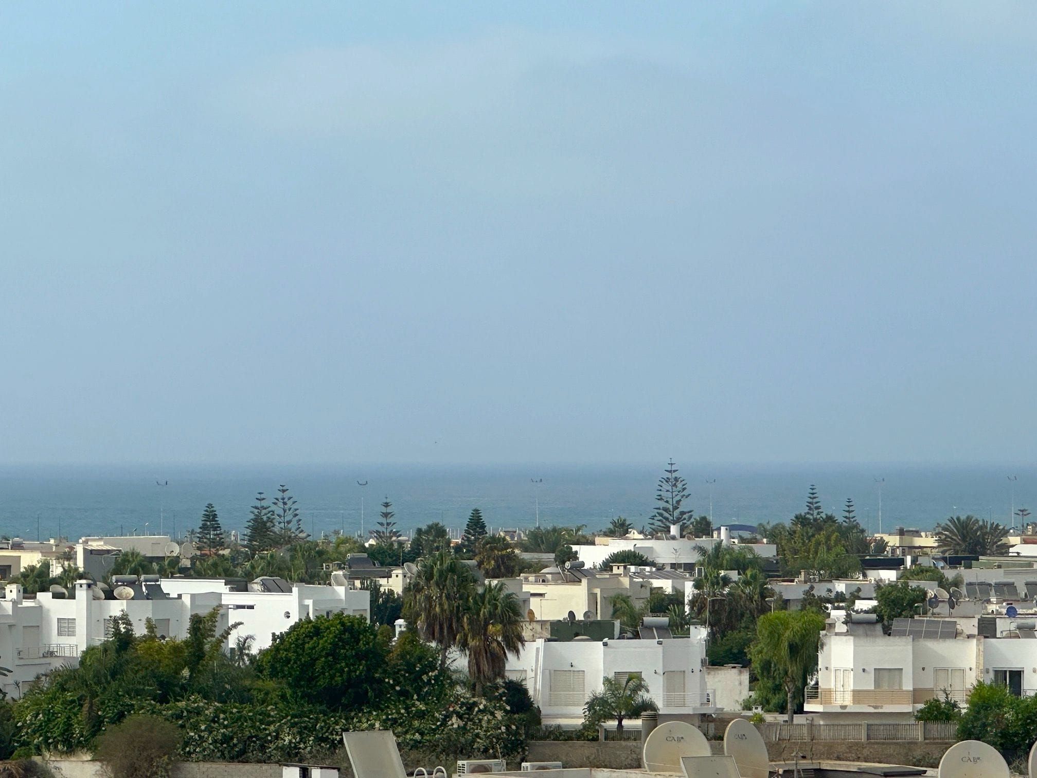 3-Bedroom Ain Diab Apartment - Panoramic Terrace & Private Jacuzzi — Other