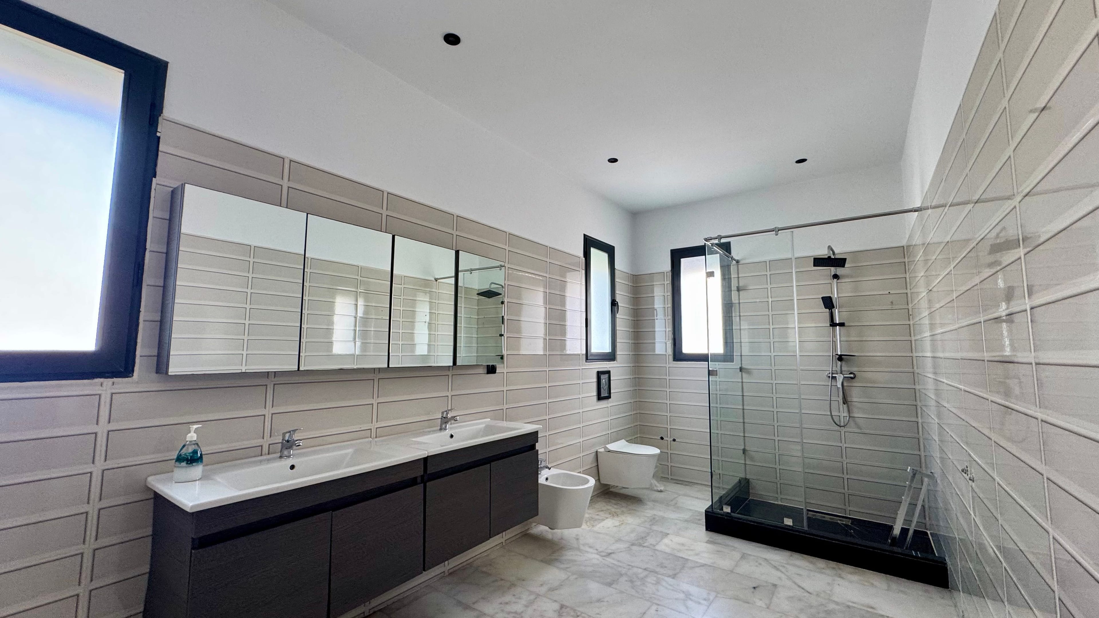 4-Bedroom Contemporary Villa – Dar Bouazza, Tamaris 1 — Other