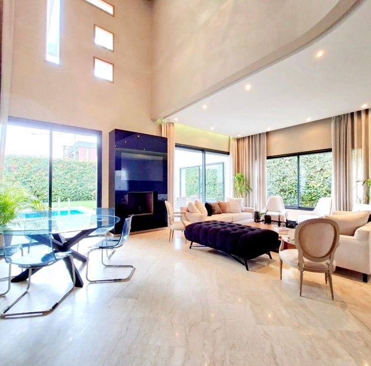 4-Bedroom Contemporary Villa with Private Pool - Bouskoura — Other