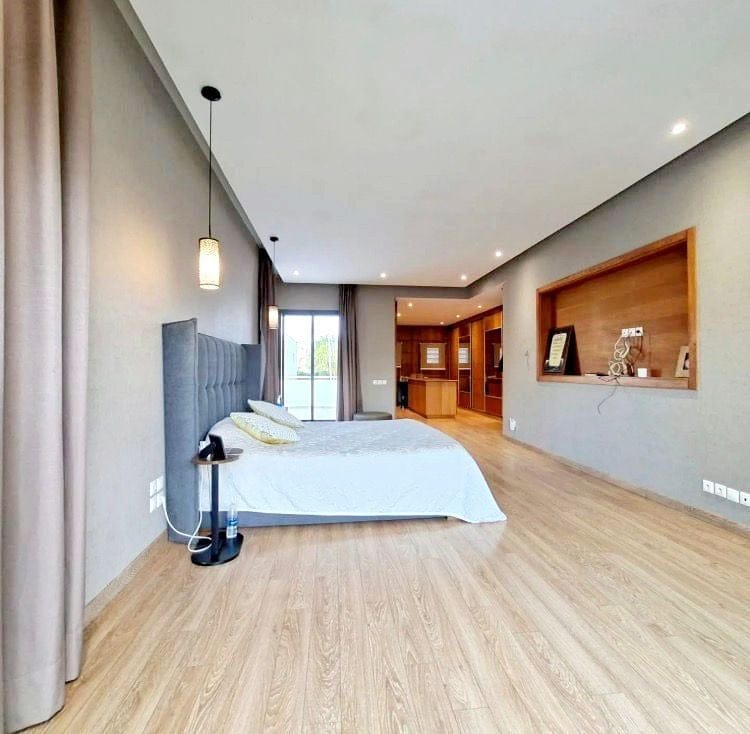 4-Bedroom Contemporary Villa with Private Pool - Bouskoura — Other