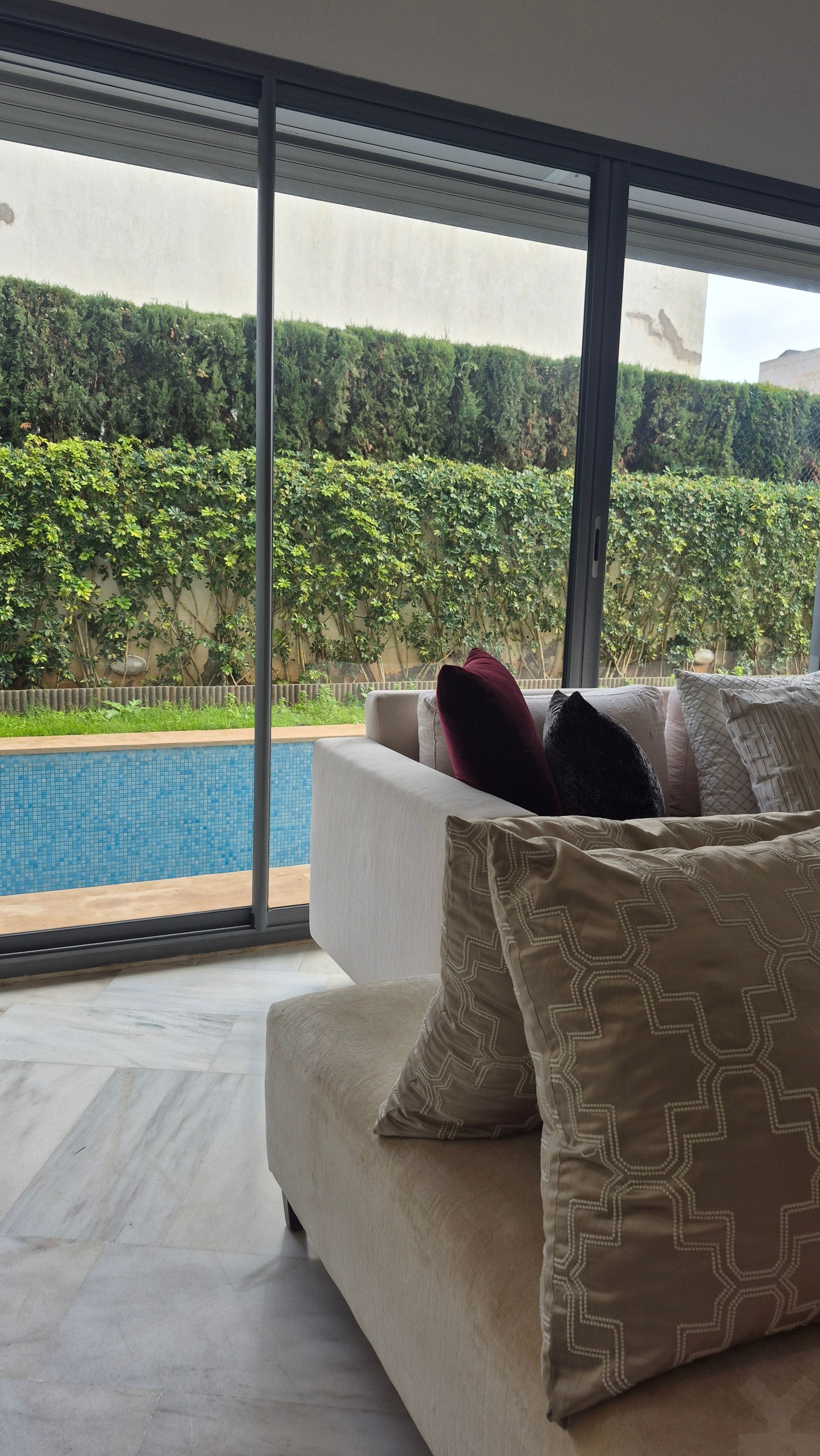 4-Bedroom Contemporary Villa, Dar Bouazza – Pool & Garden — Other